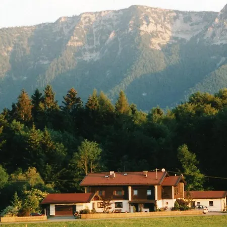 Gerlindes Haus - Inkl. Chiemgau-karte Апартаменты