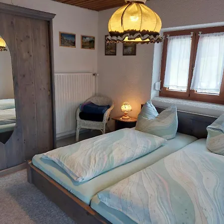Gerlindes Haus Apartment